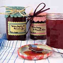 Strawberry & Pimm's jam
