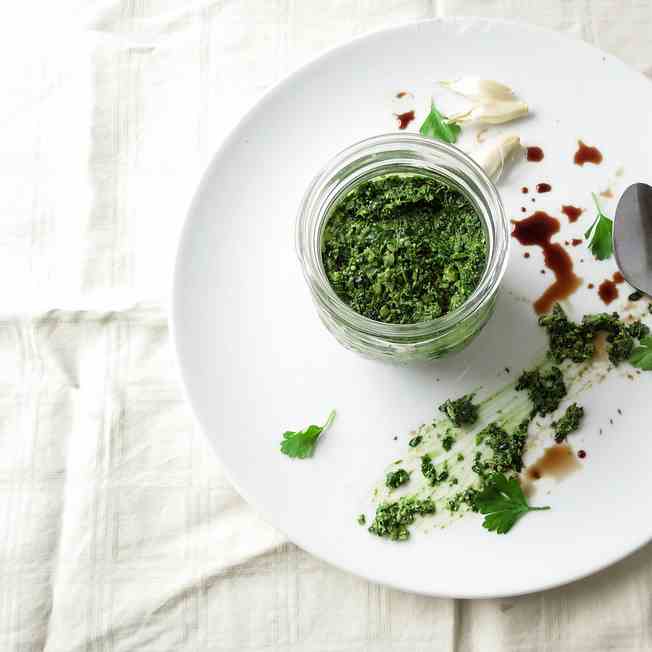 Balsamic Parsley Pesto with Walnuts