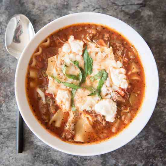 One Pot Lasagna Soup