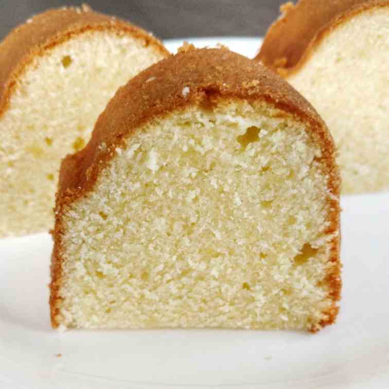 Cream cheese pound cake 