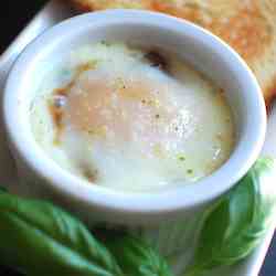 Oeufs en Cocotte with Mushrooms