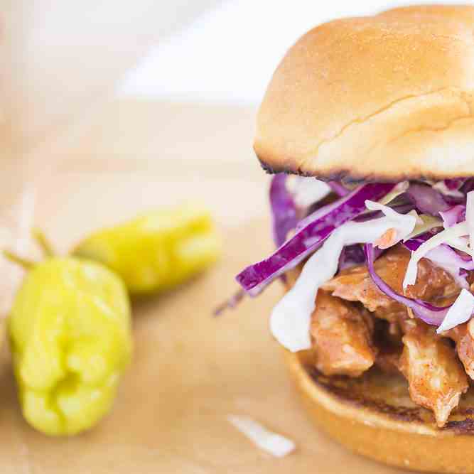 Hawaiian Pulled Chicken - Pineapple Burger