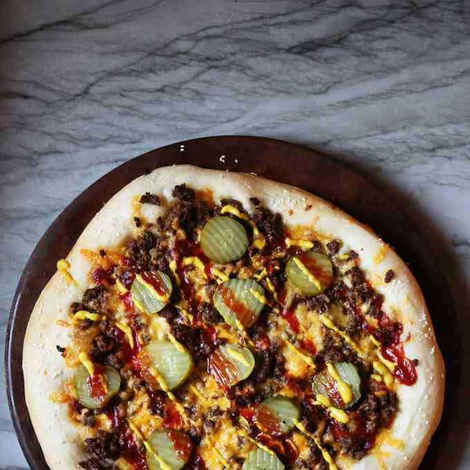 Cheeseburger Pizza