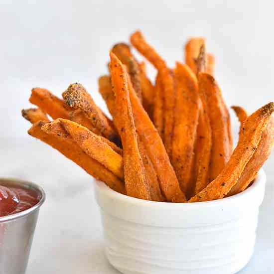 Crispy Paleo Baked Sweet Potato Fries