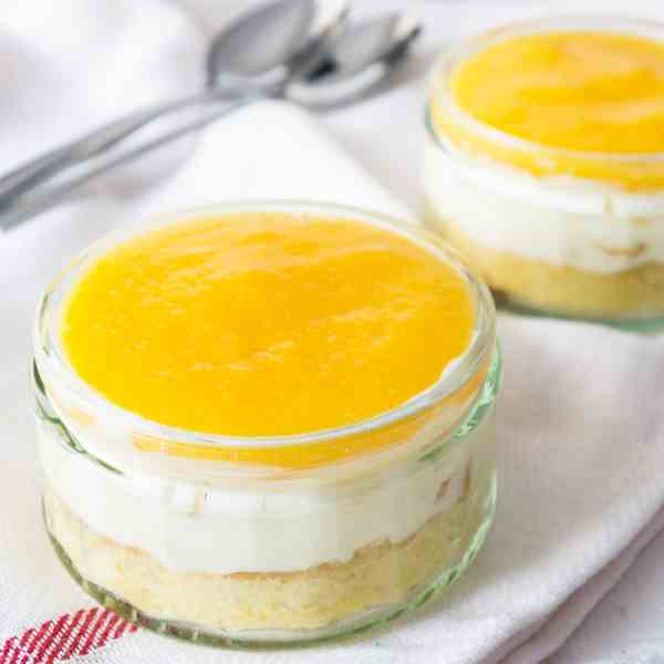 Easy Layered Peach Dessert