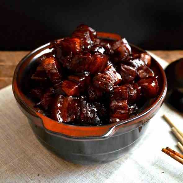 SHANGHAI-STYLE BRAISED PORK