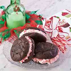 Peppermint Crunch Whoopie Pies