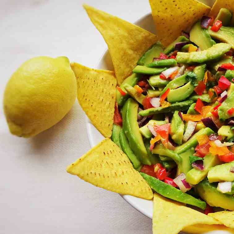 Chunky Bell Pepper Guacamole