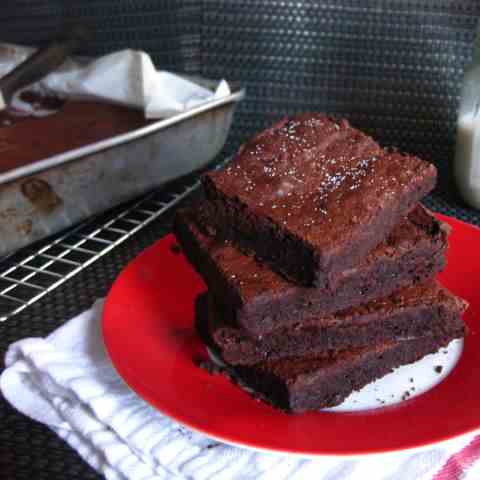 Flourless Bittersweet Brownies