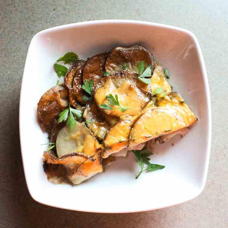 Slow-Cooker Scalloped Potatoes