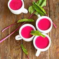 Vege beetroot soup