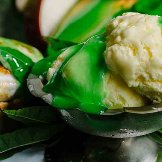 Ginger Ice Cream with Lime Slime
