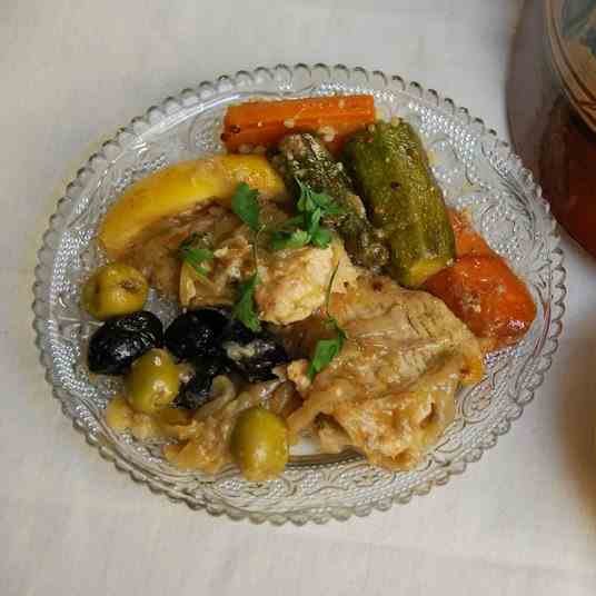 Chicken, lemon and olives tagine