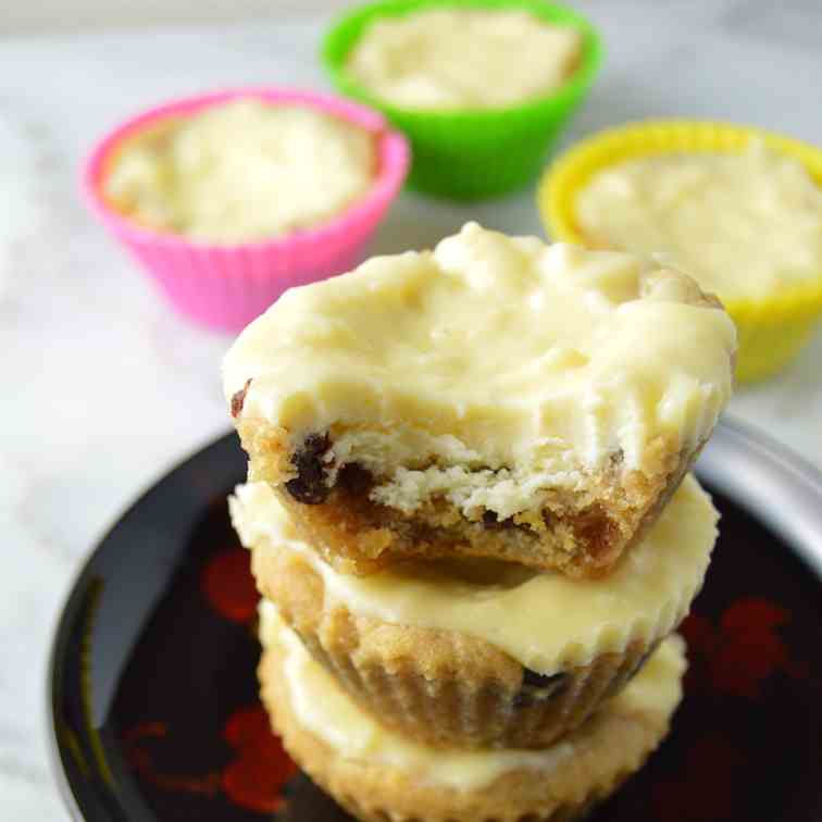 Chocolate Chip Cheesecake Cookie Cups