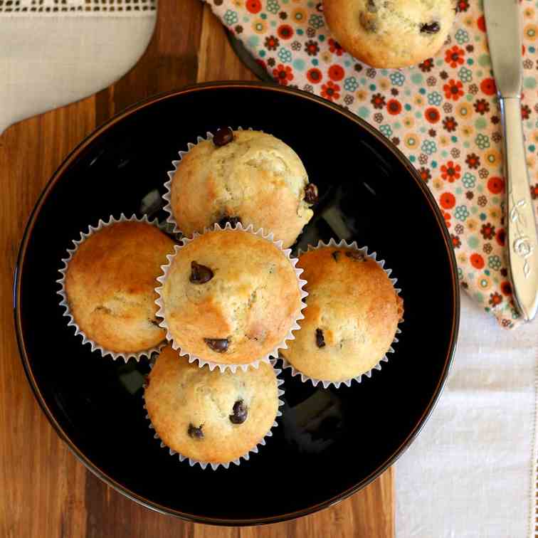 Banana Chocolate Chip Muffins