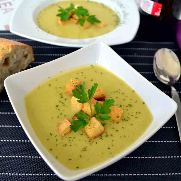 Creamy Zucchini Soup