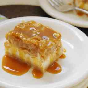 Caramel Apple Cheesecake Squares