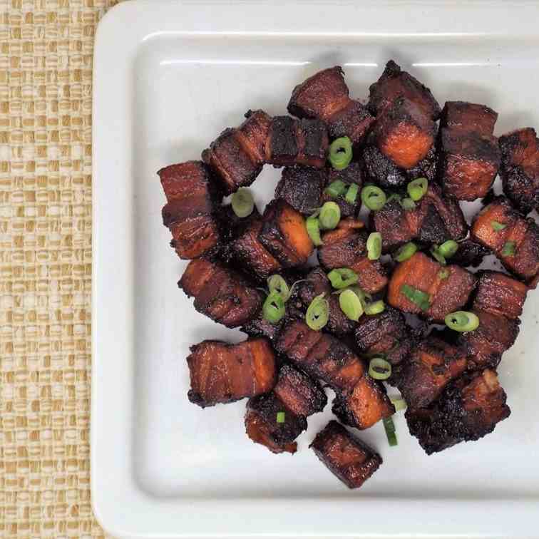 Hong Shao Rou (Red Braised Pork Belly)