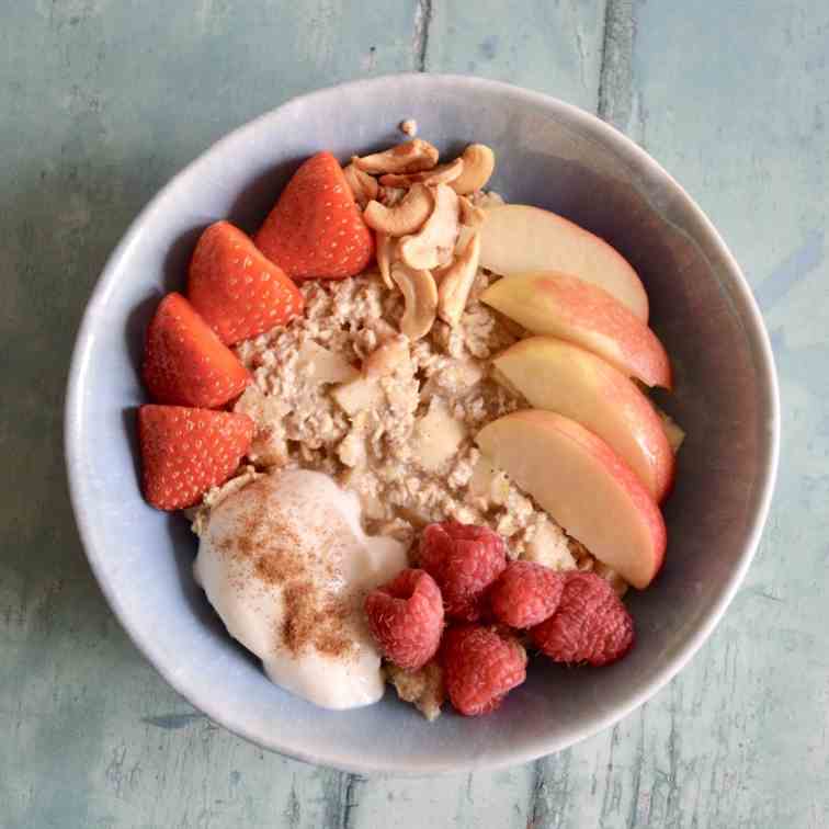 Apple Pie Overnight Oats