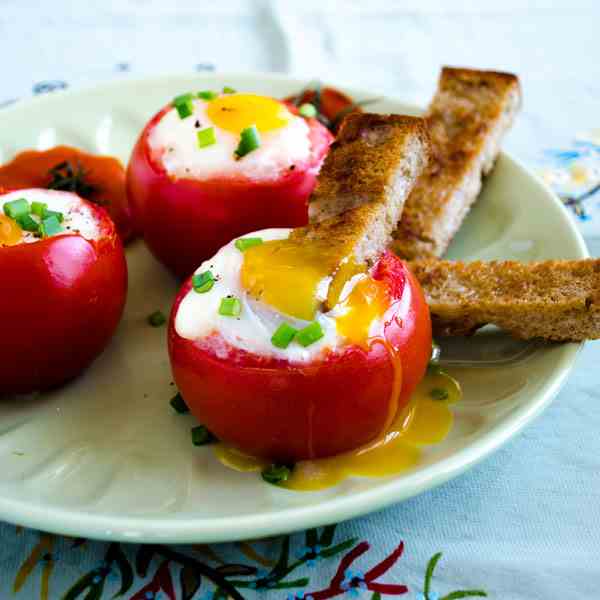 Egg Stuffed Tomatoes