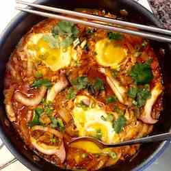 Napa Cabbage Braised in Spicy Broth