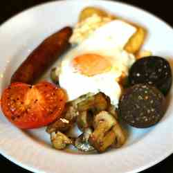 Full Irish Breakfast in a Castle