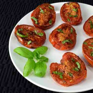 Balsamic Roasted Tomatoes with Fresh Basil