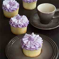 Ruffle Blossom Cupcake 