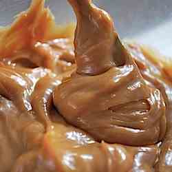 “Easy-Peasy” Dulce de Leche