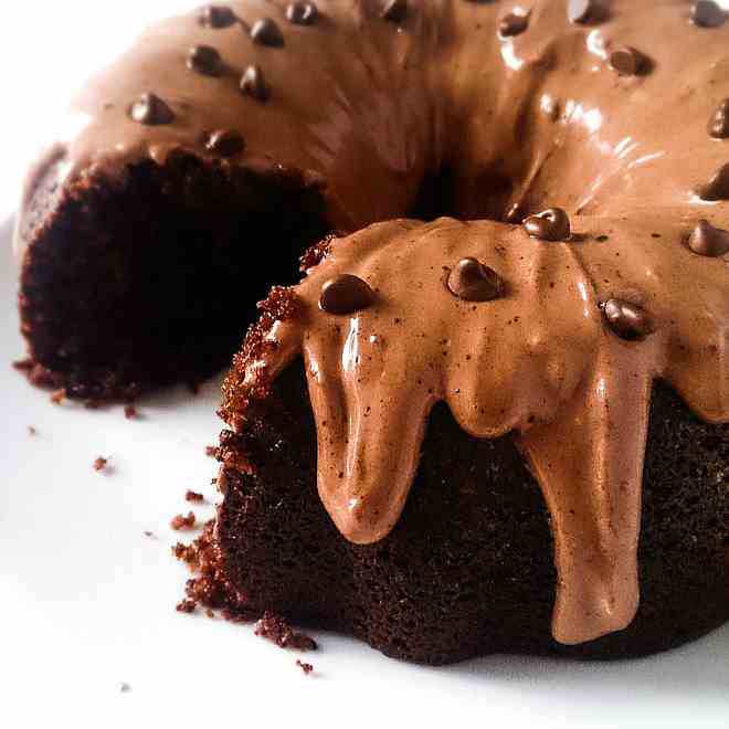 Chocolate Bundt Cake with Chocolate Cream