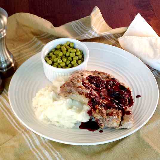 Pork Chops with Tangy Red Currant Sauce